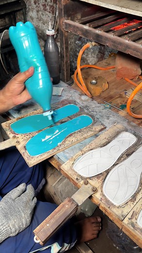 How Rubber Shoe Soles Are Manufactured: A Detailed Process
