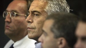 Accused sex-trafficker Jeffrey Epstein dies