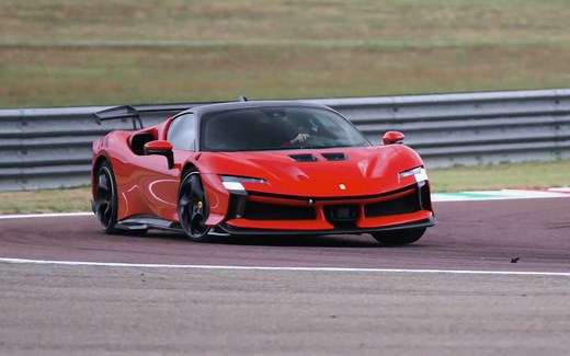 【4K】法拉利 SF90 XX试驾 – 1016匹