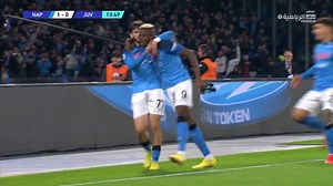 هدف فيكتور أوسيمين يتقدم به نادي نابولي على يوفنتوس