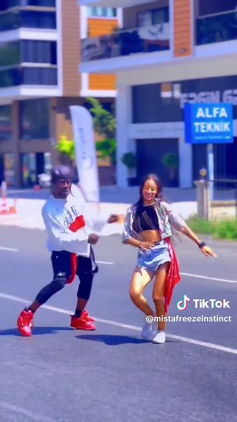 Challenge bad bad remix @Kybba @RYAN CASTRO with @Alexa🌼 🚀🚀🚀🚀