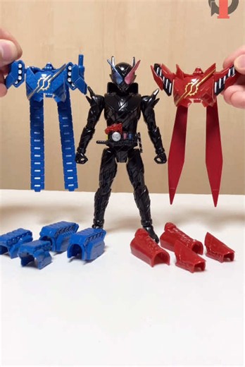 【アーマーを装着⁉️】ビルドのボトルチェンジライダーシリーズでハザードフォームを2モード変身！#仮面ライダービルド #仮面ライダー #kamenriderbuild #kamenrider #平成ライダー