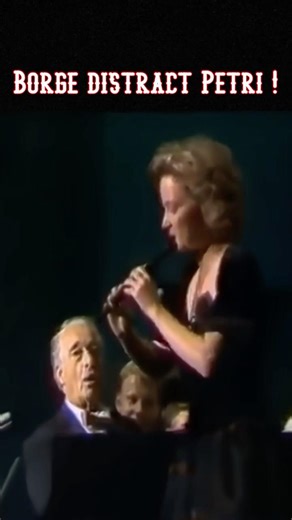 When the Pianist is Too Funny to Keep Playing😂😂