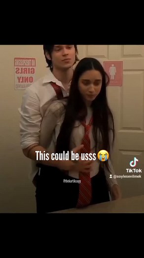 𝙆𝙖𝙧𝙩𝙞𝙠𝙠𝙠𝙠𝙠🚩 on Instagram: "🤌🏼🌚 Follow @thekartiksayy for more such reels . . . Help me to reach 9k followers 🤍 . . . #ａｅｓｔｈｅｔｉｃ #reels #fypシ #explore #foryoupage"