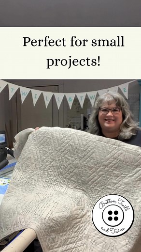 Have extra backing on your quilt? Here’s my favorite longarming tip!�Whenever you send a quilt out—especially if you’re using an extra-long backing like a 108"—ask your longarmer to quilt the extra fabric at the end of your backing, not the sides. It gives you a ready-to-use piece of beautifully quilted fabric that’s perfect for small, quick projects. I turned mine into a quilted Christmas stocking. After quilting the extra section, I used the FREE stocking template from @suzyquilts (just Google
