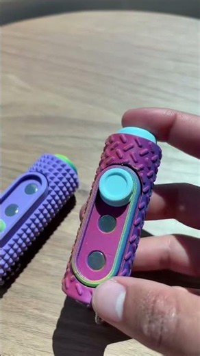 2 in 1 Fidget Roller and Keyboard Clicker