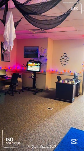 We’re kicking off our Halloween Office Decorating Contest with a frightfully festive video from WorkOne Morocco! 🧙‍♀️🕸️ Their team went all out with creative, creepy, and colorful decorations — and we’re loving the Halloween spirit! 📹 Check out the video to see how Morocco transformed their office into a haunted masterpiece. Think your office can top it? Let the decorating begin! 🏆 Stay tuned as we share more videos from participating offices and crown the most boo-tifully decorated WorkOne 