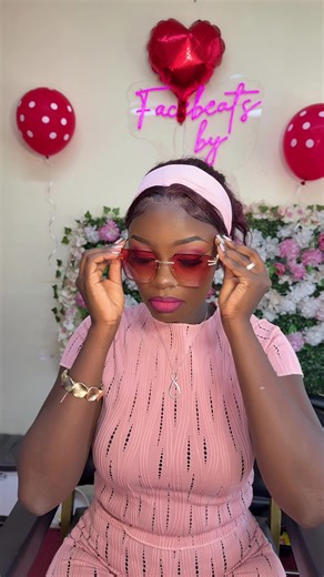 Face beats by Tori (@facebeatsbytori)’s videos with original sound - Sheiscrying_baby