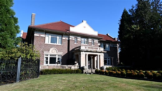 See inside of the second Rust Mansion in Tacoma that is up for sale for $4 million