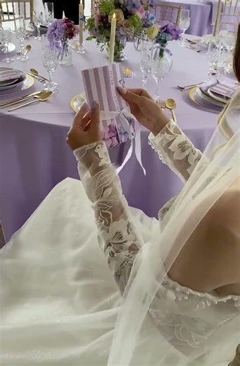 What does the gatefold lilac stripe invitation look like inside? #weddinginvitations #invitations