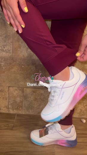 Scrubs D I C K I E S 🍀 Hermoso acabado 😍😍 Tela antifluido y antibacteriana Talla XXS💙 Disponible para entrega inmediata Si deseas en otra talla lo puedes solicitar bajo pedido con un abono mínimo de 20% del valor total ☺️☺️ Envios a todo el pais 🚛 #ecuador #uniformespersonalizados #uniformesmedicos #uniformesclinicos #uniformesquirurgicos #uniformescherokee #uniformesmedicosyodontologos #medicos #psicologia #imagenologos #radiologos #internosdemedicina #machala #cuencaecuador #guayaquil #el