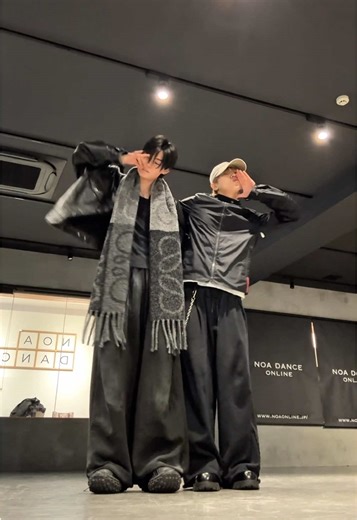 WILD BLUE Featuring 池田優斗 and HINATA