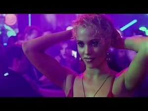 Elizabeth Berkley Causes Chaos at a Nightclub in Showgirls (1995)