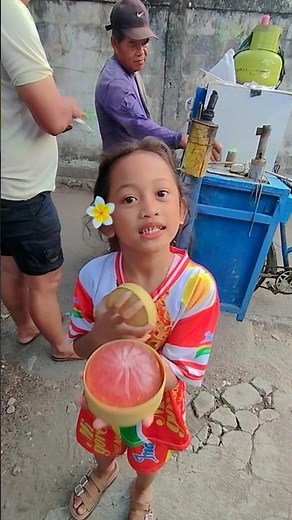SO WEIRD😱😱 ❗Look at how strange their behavior is.. #shortsfeed#fyp#viralvideo#youtubeshorts#short