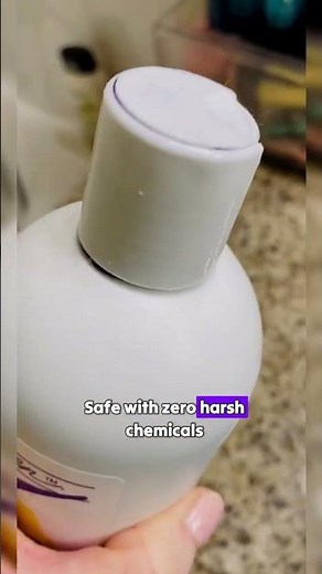 Chris Christensen White on White Whitening Shampoo - Professional Grooming Tips for Dogs