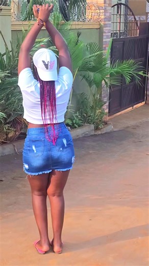 u been asking the back view #serahsally