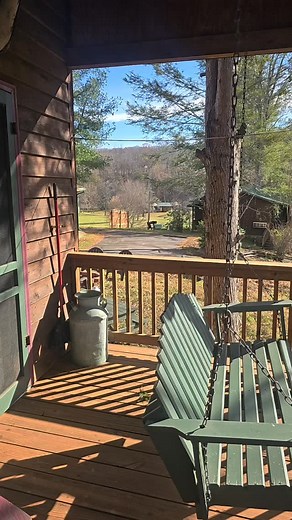 Good morning from Mountain Springs @ the Firefly cabin! | Mountain Springs Cabins