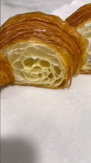 Croissant how to make it with full process lamination #croissant #pastry #yummy #cake #food #fyp