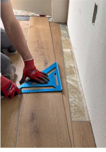 The Benefits of LVP and LVT Flooring for Your Home