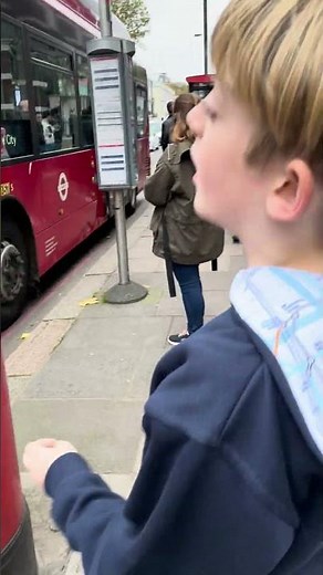 London Bus - number C1 #bus #train #london