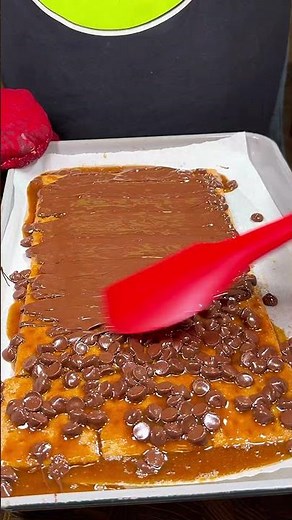 Easy Easter Crack- perfect sweet treat recipe