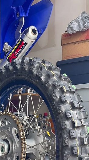 Pro Circuit R304 Shorty on a 21' YZ250