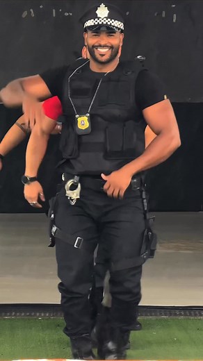 What do you need? A police officer or a firefighter? | Murilo Mello
