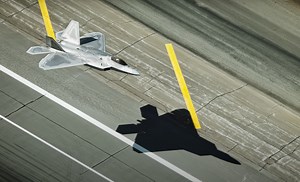 Watch: Jaw-dropping Slow Motion Video Of The F-22 Raptor - Fighter Jets World