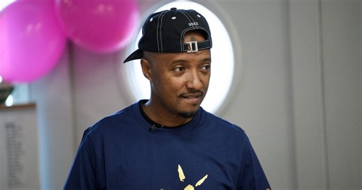 Soprano invite sa petite dernière dans sa nouvelle chanson, et c'est touchant