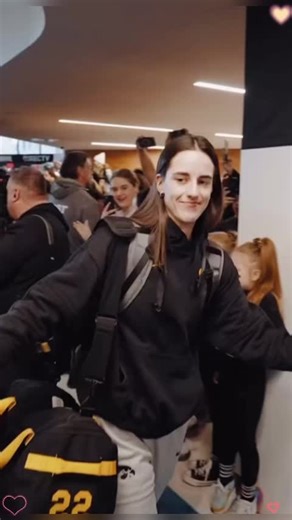 Caitlin Clark Shines in WNBA Training Camp