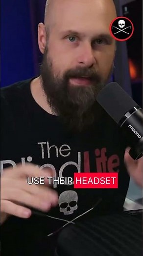 What s in the Lumivision box headset remote and options