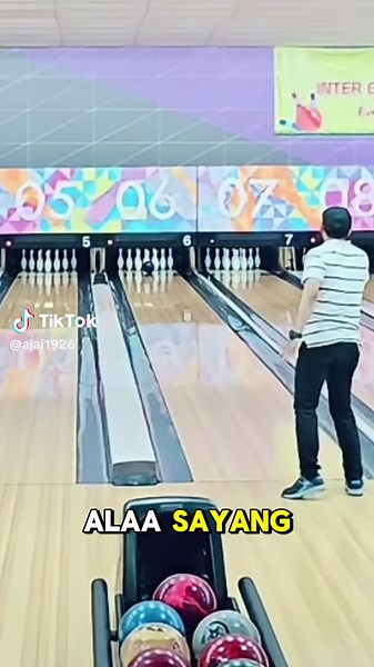 Proton Split Conversion 6, 7, 10. #bowlinglife #bowling #bowlingtiktok #spinnerbowler #ufospinner #bowlingspinner #splitconversion