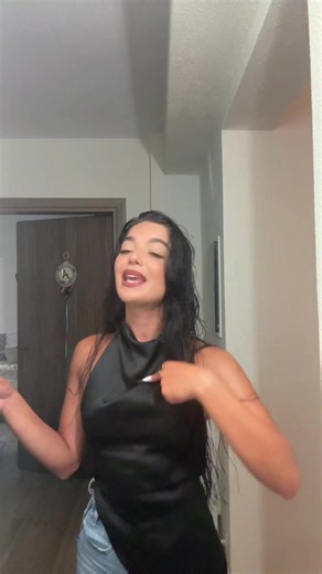 Viral Videos Compilation: Best Short Clips to Watch Now