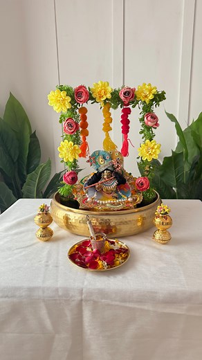 DIY Holi Backdrop for Kahna Ji 🦚🌷 This Holi, I created a vibrant and colorful DIY backdrop for Kahna Ji, celebrating the festival of colors with a festive setup full of love and devotion! ✨💛 Kanha Ji’s Holi celebration is all set! 💖 Let me know how you like this colorful DIY in the comments! 🌈✨ ( diy , diy decor , kahna ji , krishna , holi ideas , decoration , holi 2025 , holi , easy diy , easy decor , diy ideas ) | Indu Sharma