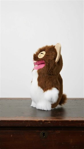 Don't get him wet! The iconic Gizmo meets the hilarious horror of Fuggler in this 9-inch Collector Plush! This unique collaboration is a must-have for movie fans and plush collectors—grab this fuzzy, toothy cutie before midnight! #Gizmo #Fuggler #Gremlins #CollectorPlush #MovieMerch