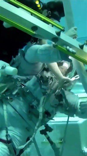 Inside NASA’s Underwater Spacewalk Training 🌊👩‍🚀 | Sophie Adenot in the NBL