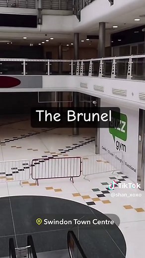 Exploring Swindon Town Centre Shops