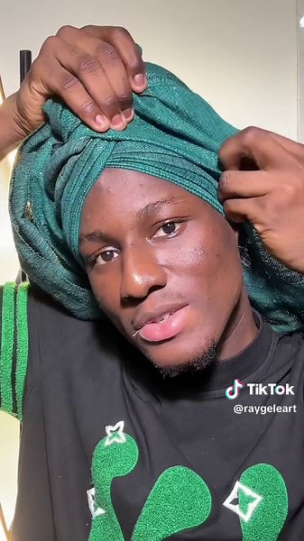 Replying to @user9794913839766 Is This Slow Enough ?? 🥰🥰🥰 Who miss me ?? And my gele tying 😁😁😁 Am back now😍 Comment The Gele Tutorial You want next #raygeleart #makeup #gele #geletutorial #geletutorials