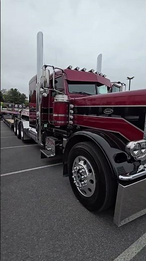 Eastern Excavating Peterbilt 389 at Buckwild Truck &Tractor Classic