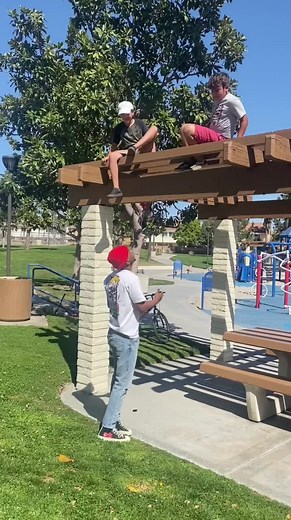 Hilarious Babysitting Fails: When Kids Take Control