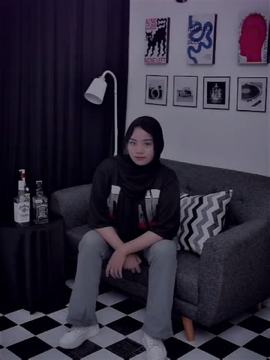 black room alone Studio Foto: @Selfietime.FOCUS || By.focushomestudio . Lokasi:📍Jalan Raya Besuki No.09 (Barat alun-alun Besuki/Timurnya Toko ATK Mulya Besuki ) Kec.Besuki Kab.Situbondo ______________________________ Info Booking/Reservasi: 085850250985 || Admin 1 selfietime.focus 085233460505 || Admin 2 selfietime.focus #selfietime #fypage #padahariini