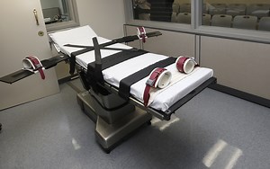 Ohio executions halted as common lethal injection drugs are ruled unconstitutional