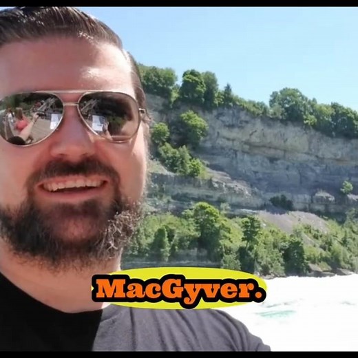 MacGyver - Running into something Unpredicable