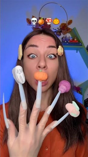 Eating skeletons Halloween marshmallows 😨