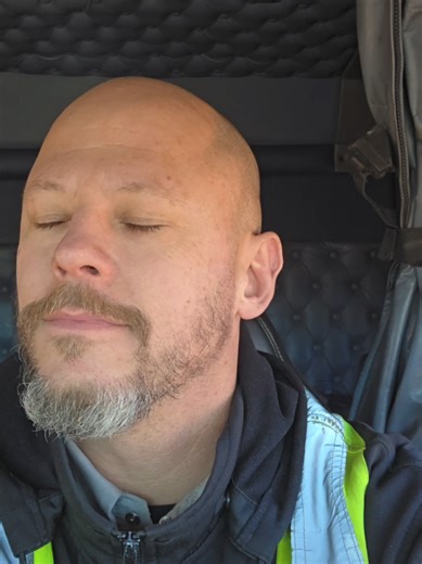 Understanding Towbook Notifications in Towing Services