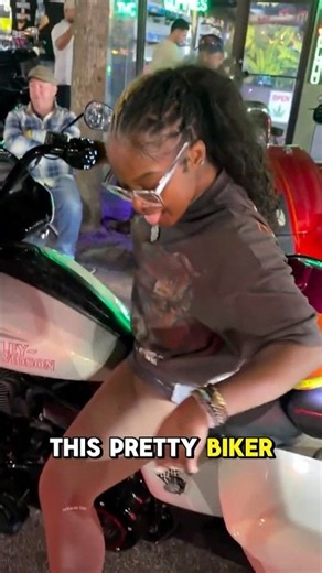 Pretty Biker‼️🏍️🔥#beautiful #woman #pretty #biker #motorcycle #bagger #her #natural #aura #viral
