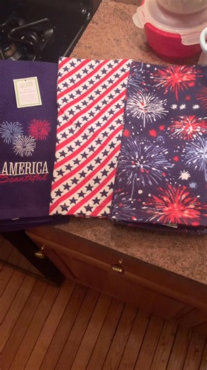 Have you gotten your ITKWD Americana Set of Kitchen Towels yet? Here is a link> https://www.qvc.com/in-the-kitchen-david-s3-americana-themed-printed-kitchen-towels.product.K310556.html. It’s a Limited Edition with no reorder! 🇺🇸❤️🤍💙🇺🇸 | David Venable QVC
