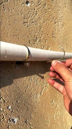 🏡🔨Hook Nails for Fast and Secure Water Pipe Installation