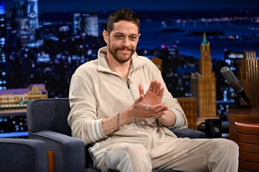 Pete Davidson Hit Weekend Update for a Staten Island Ferry Chat: "We've Lost Millions"