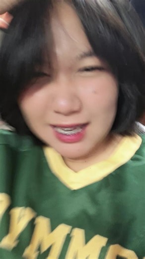 วิดีโอของ ผักกาดอยากเปงกระเทยV.2 (@wrt_pt) พร้อมเพลง เสียงต้นฉบับ - Captainmorganradrum - Alien